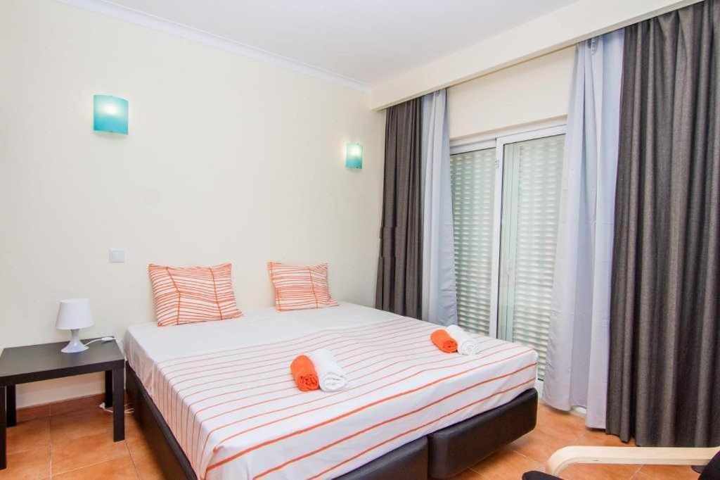 Sunhome Casas De Ferias Em 포티마오 객실 사진